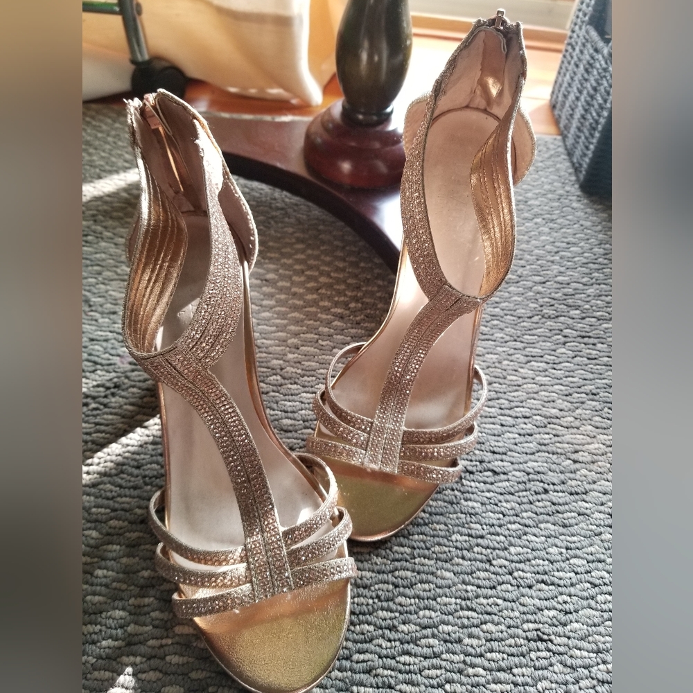 David's Bridal chunky heeled bridal shoes
